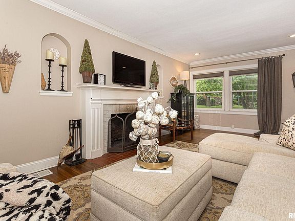 5th image of 3205 Crestline Dr