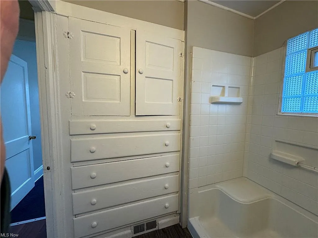2 bed, 1440 sqft, $1,000 — Photo 3