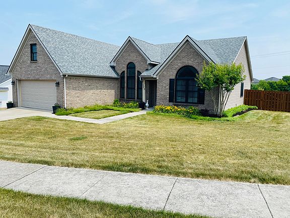 3rd image of 329 Primrose Cir