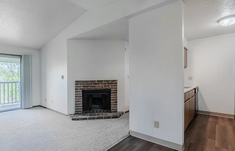 Hamlet Apartments — Photo 24