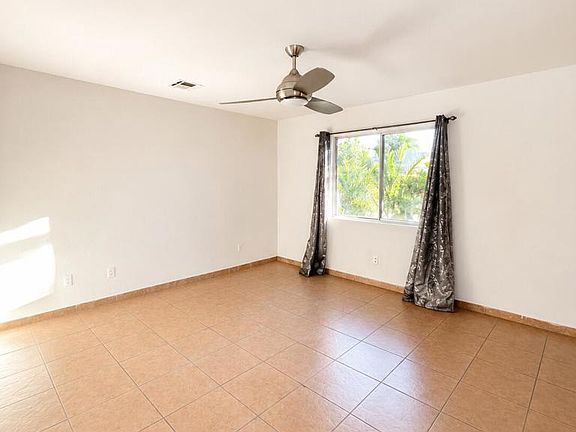 3rd image of 2799 Jester Ave