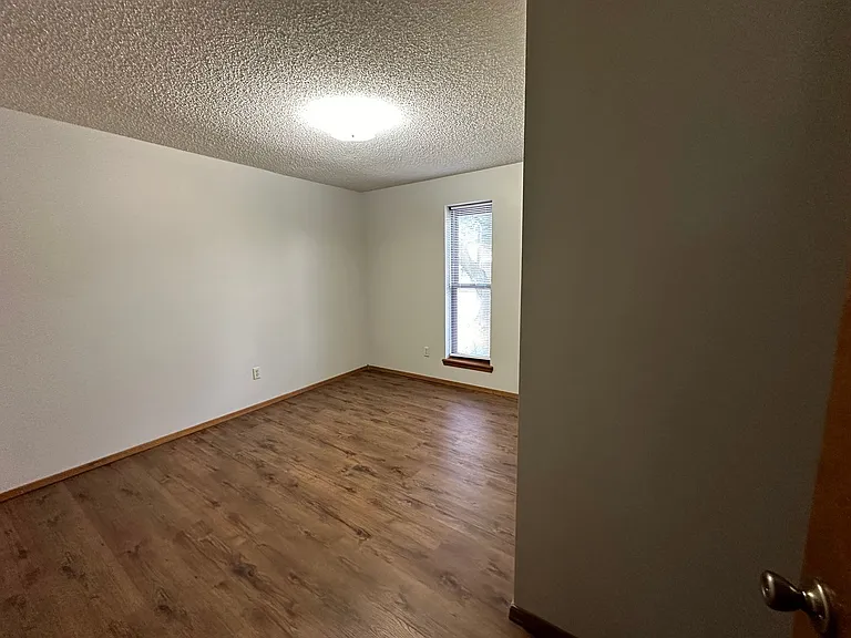 1705 S Tampa Ave — Photo 6