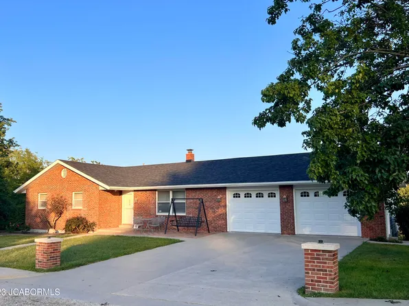 40 County Road 400a, Linn, MO 65051