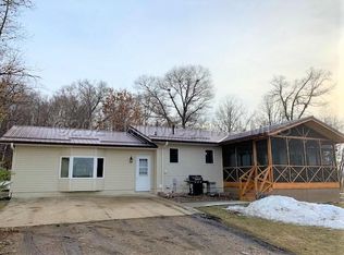 21364 120th St, Verndale, MN 56481