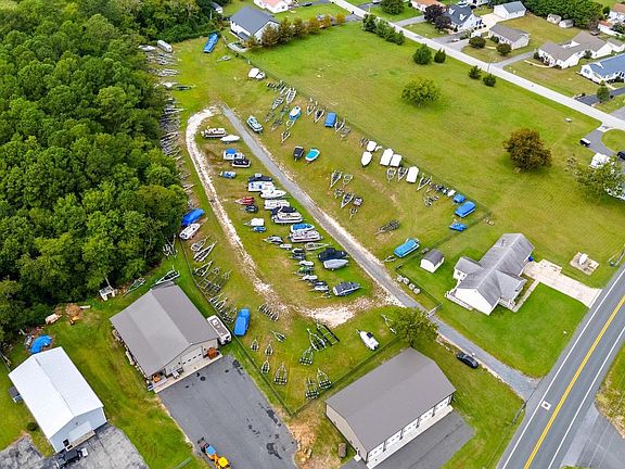 4th image of 30380 Cedar Neck Rd