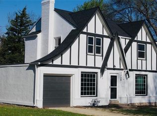 7316 Charlotte St, Kansas City, MO 64131