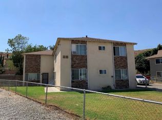 321 W Berkeley Ct, Colton, CA 92324