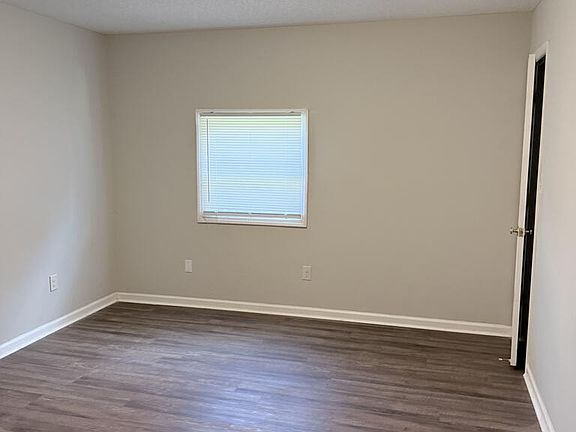 4th image of 116 Winding Way
