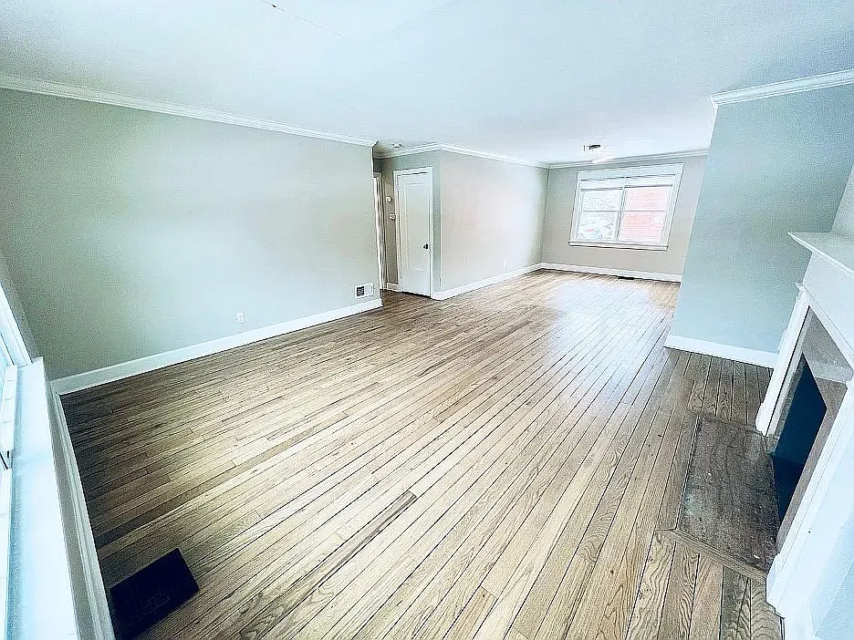 2 bed, 1250 sqft, $1,049 — Photo 4