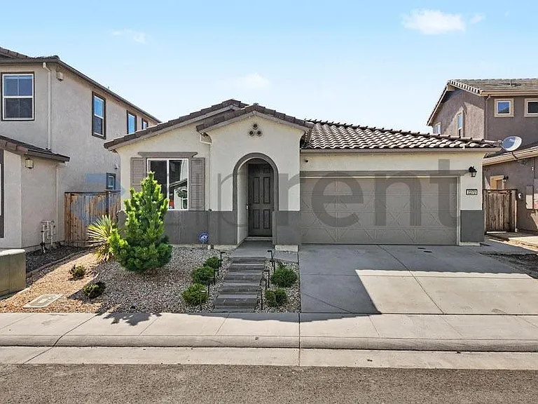 2272 Borealis Cir — Photo 3