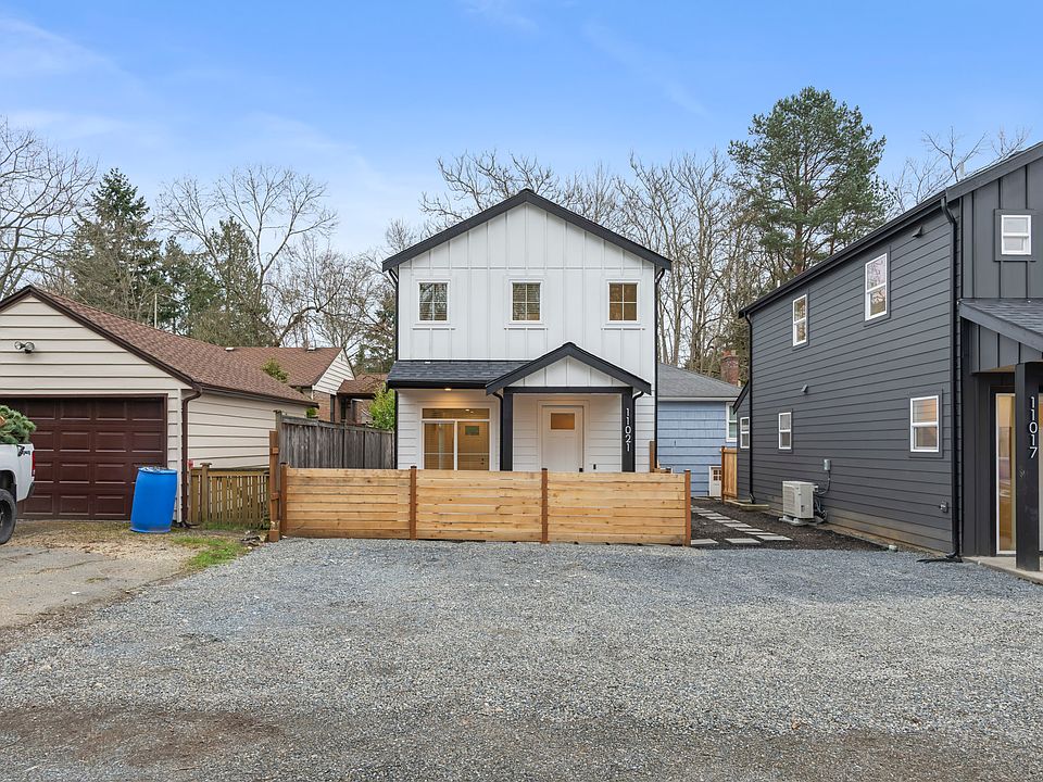 1st image of 11021 35th Ave NE