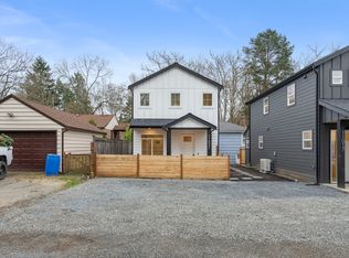 11021 35th Ave NE, Seattle, WA 98125