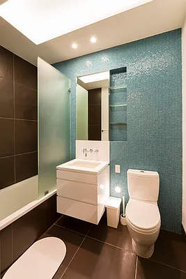 Rented by The KCI Group | media 3