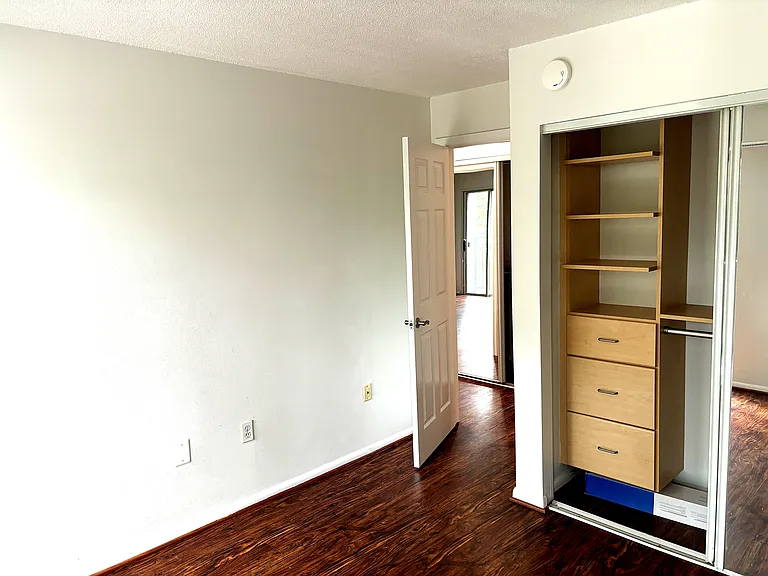 700 7th St SW #607 — Photo 14