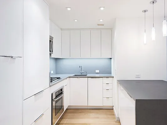 Sold by Sotheby's International Realty | media 2