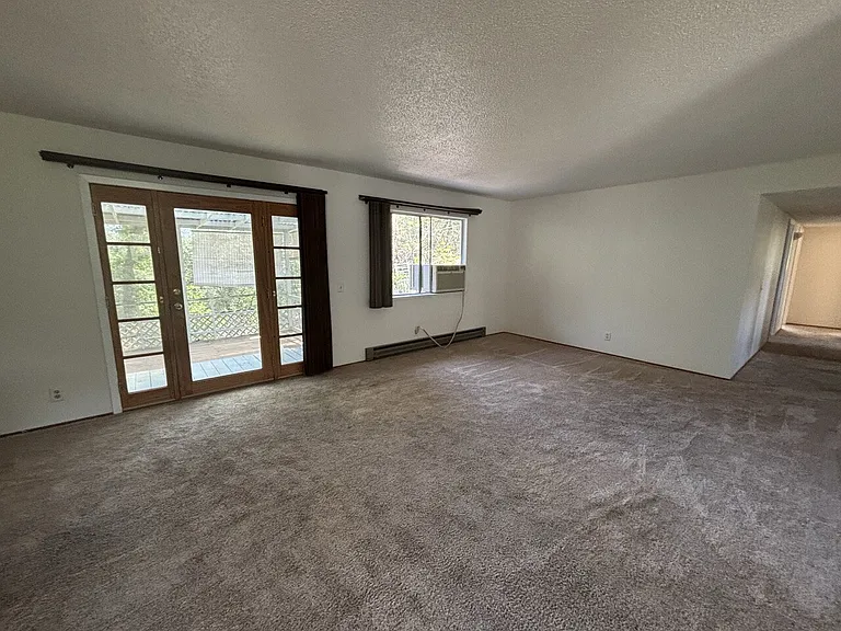 6540 Browns Rd — Photo 4