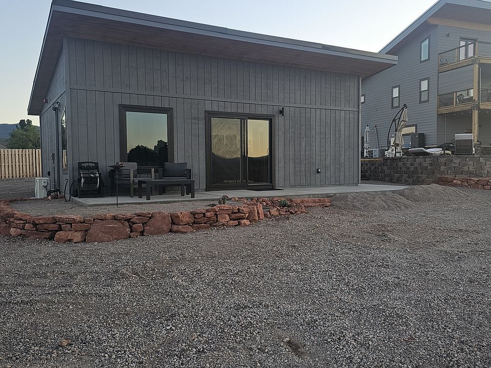 1st image of 1165 S 10th St