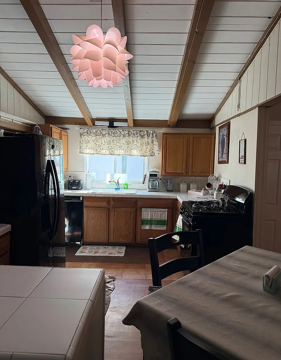 1 bed, 750 sqft, $1,675 — Photo 2
