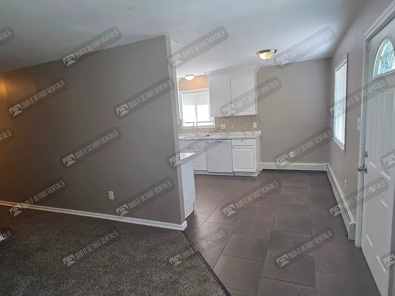 8125 Timken Ave — Photo 5