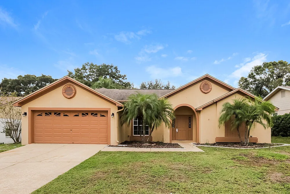 4 bed, 3.0 bath, 2102 sqft, $2,845 — Photo 1