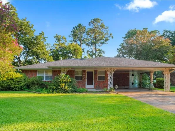 1802 Shirley Park Pl, Alexandria, LA 71301