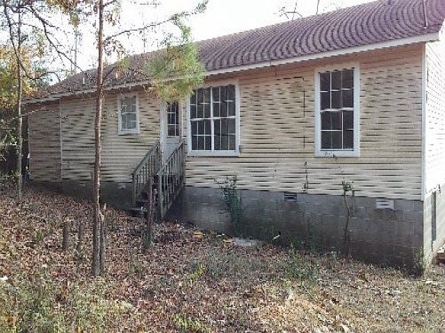 2nd image of 5614 Crystal Hill Rd