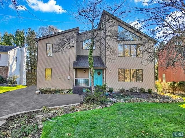 1st image of 8 Seminole Ave