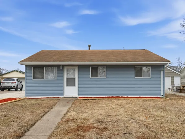 416 6th St E, Milan, IL 61264