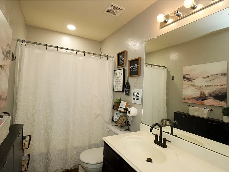 2710 Sockeye Dr — Photo 8