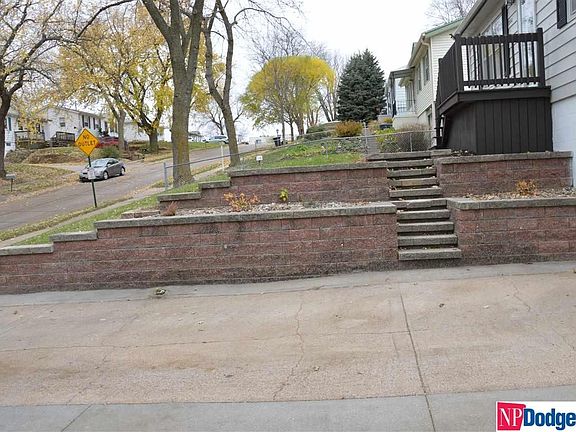 3rd image of 1202 W 15th Ave