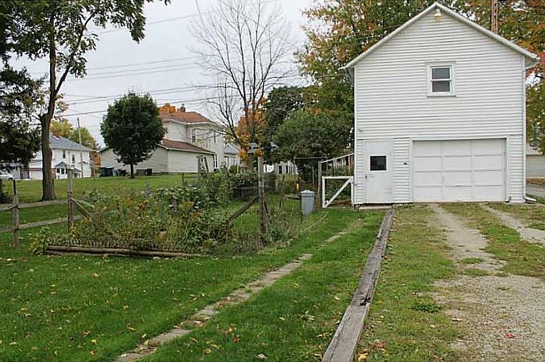 2nd image of 757 Foraker Ave
