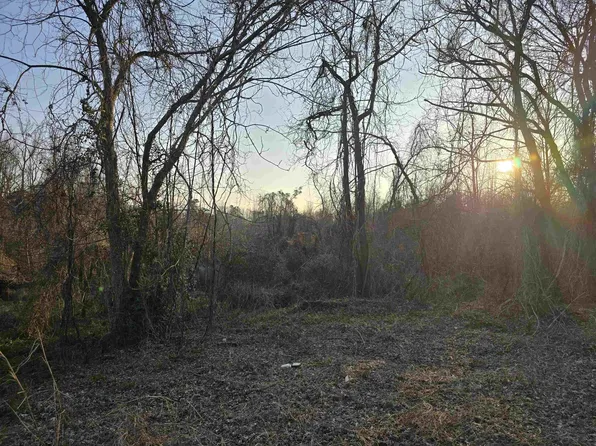 527 Frey Rd, Spartanburg, SC 29301