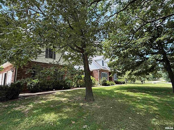 4th image of 503 Arbor Dr