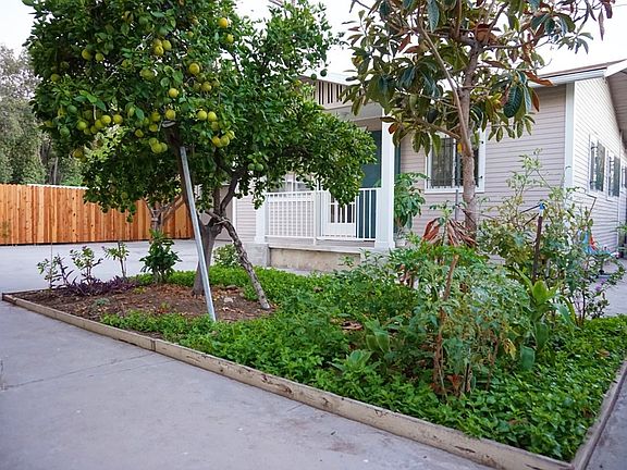 3rd image of 144 E Avenue 43