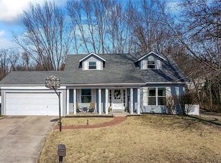 55 Julie Ln, Saint Peters, MO