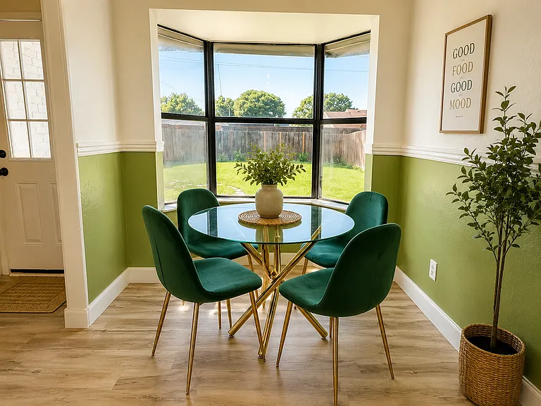 1211 Wyndham Dr — Photo 13