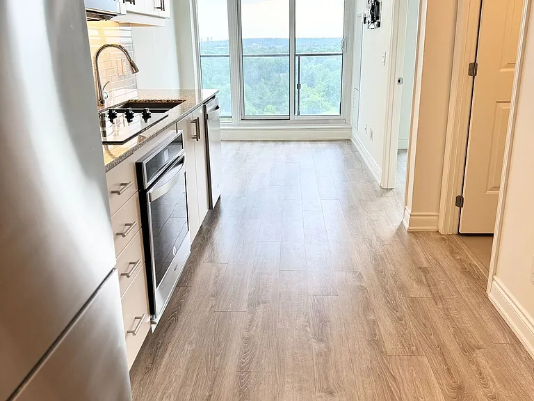 9618 Yonge St #1115 — Photo 5