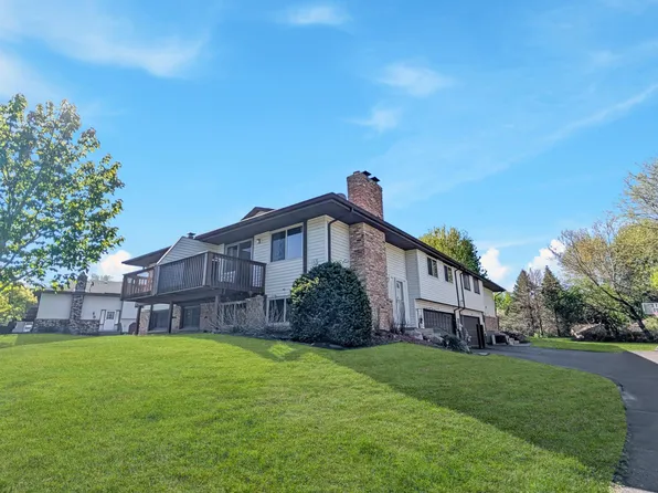 1648 Hickory Ln, Eagan, MN 55122