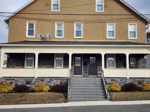 607 Mill St APT 2, Scranton, PA 18512