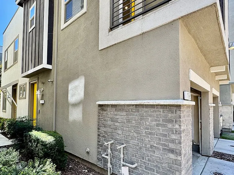 196 Log Pond Ln — Photo 25