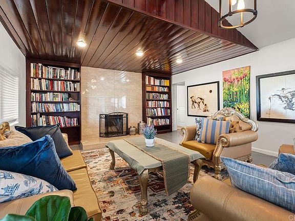 2nd image of 2758 Ribbonwood Rd