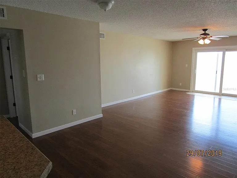 285 107th Ave #606 — Photo 22