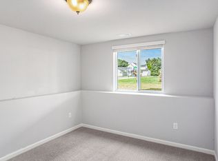 291 Hidden Meadows Dr, Hillsdale, MI