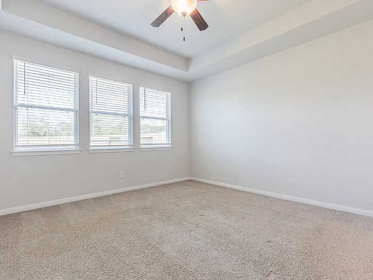 284 Ashley Loop — Photo 21