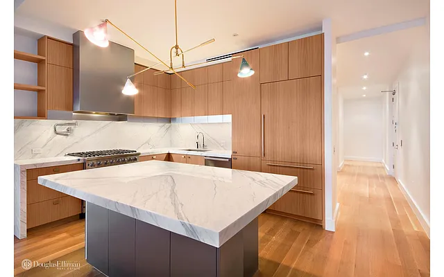 Rented by Douglas Elliman | media 18