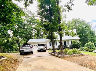 238 Amberidge Dr, Cartersville, GA 30121