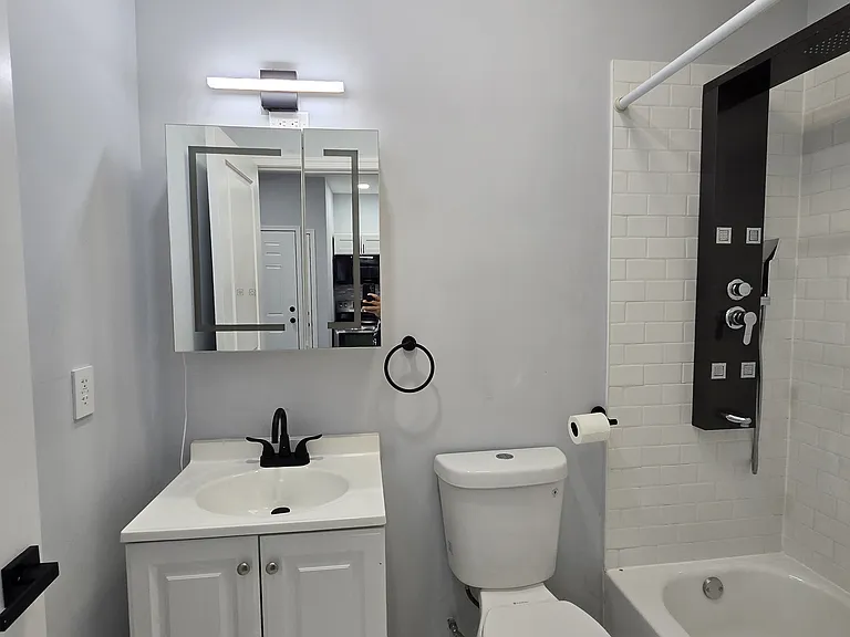 1223 W Allegheny Ave #4 — Photo 7