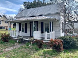 506 Coleridge Rd, Ramseur, NC 27316