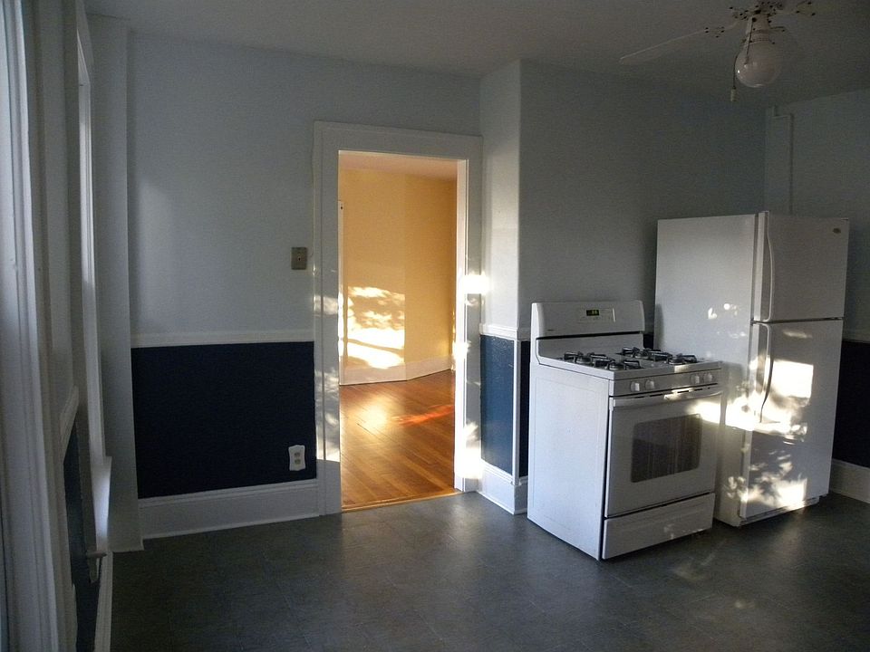 2nd image of 100 Summer St Fl 2