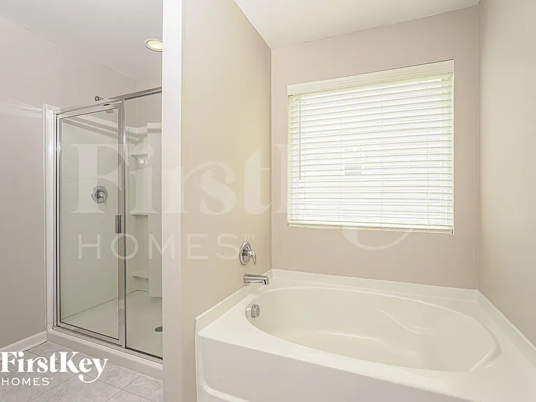 4670 Wesmar Ct — Photo 13